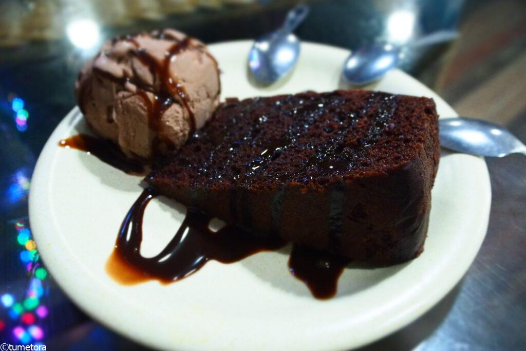 チョコレートケーキ