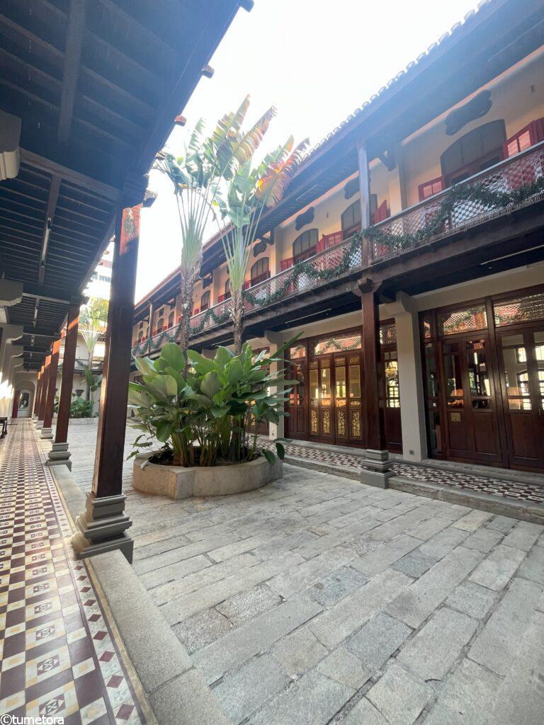 中庭2