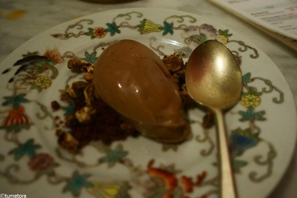 SPICED DARK CHOCOLATE MOUSSE