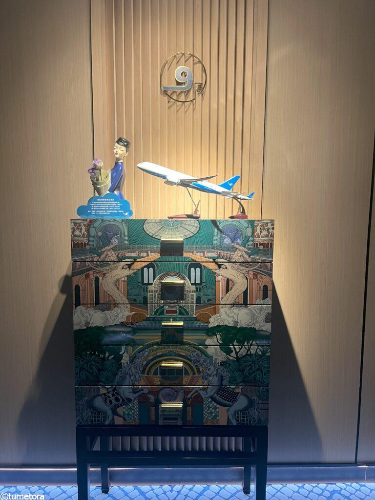 廊下の飾り9階