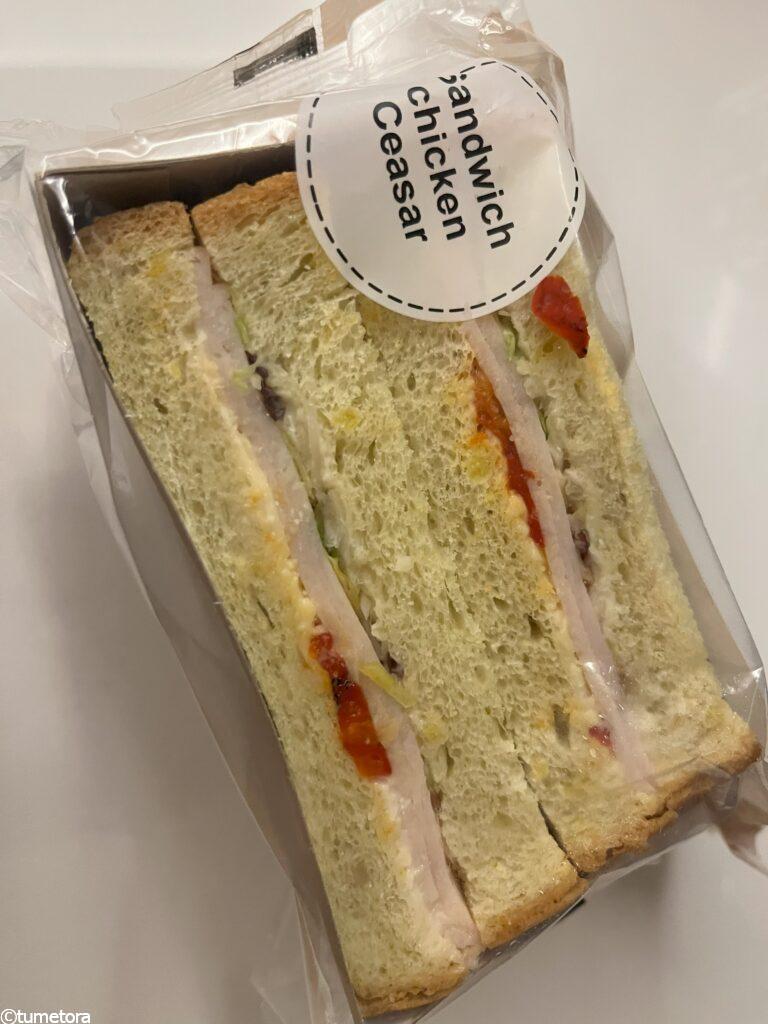 軽食のサンドイッチ