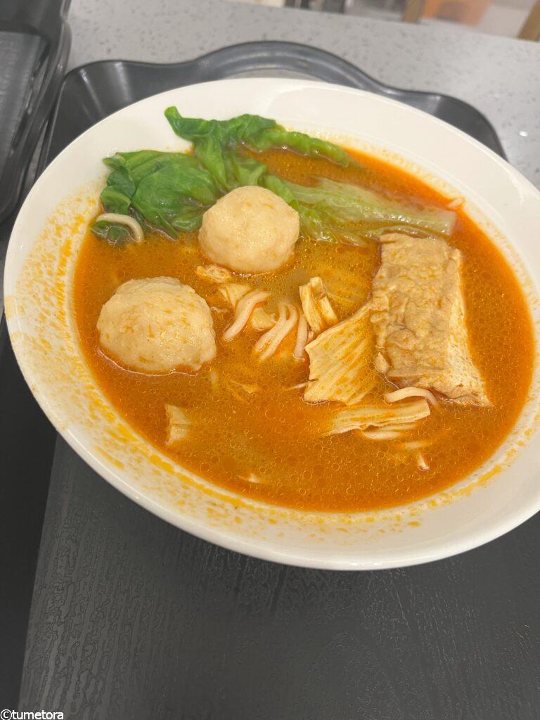 トマトと卵のミックス麺