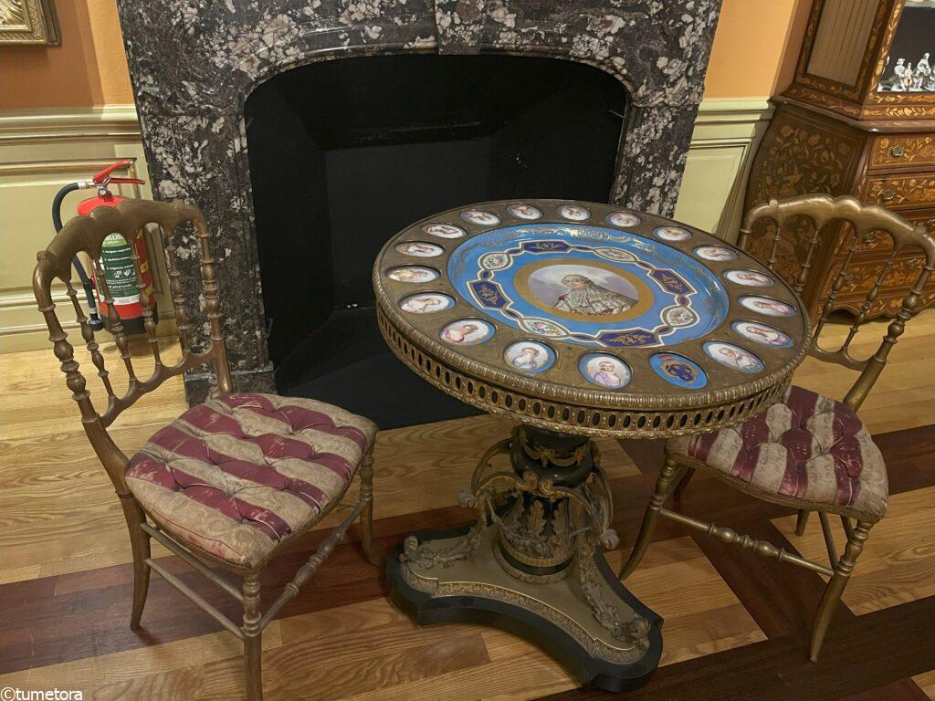 エッシャー美術館の装飾