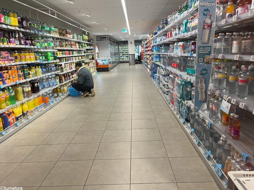 AH Van Baerlestraat(ファン・バーレストラート店)店内の様子2