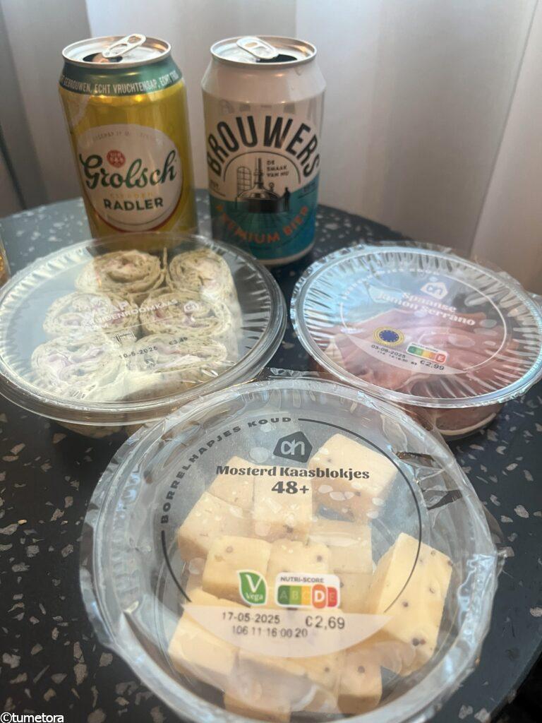 アルバートハインで購入したビールとチーズ