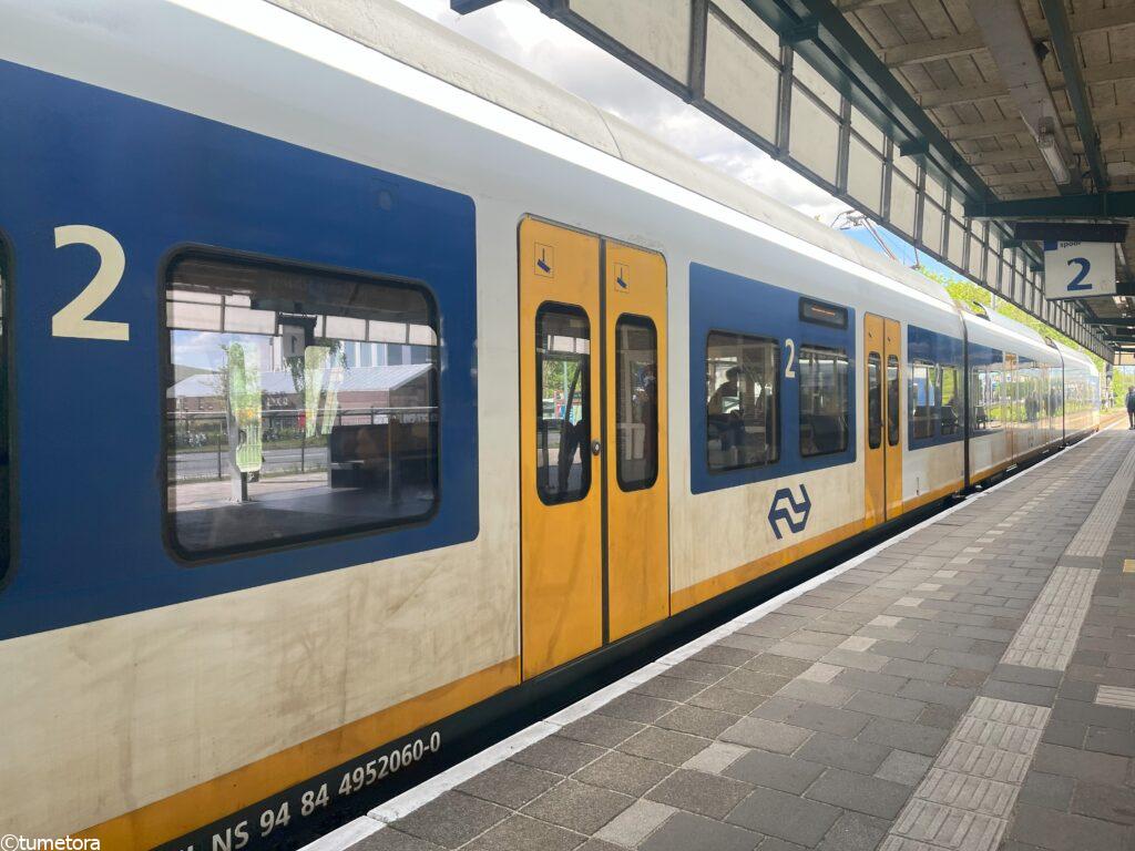 アムステルダム中央駅へ1