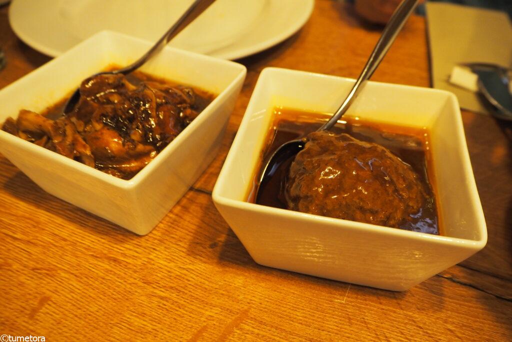 Hollands Hap Hmm RestaurantのGROOTMOEDERS GEHAKTBALとAMSTERDAMSE BIERKIP