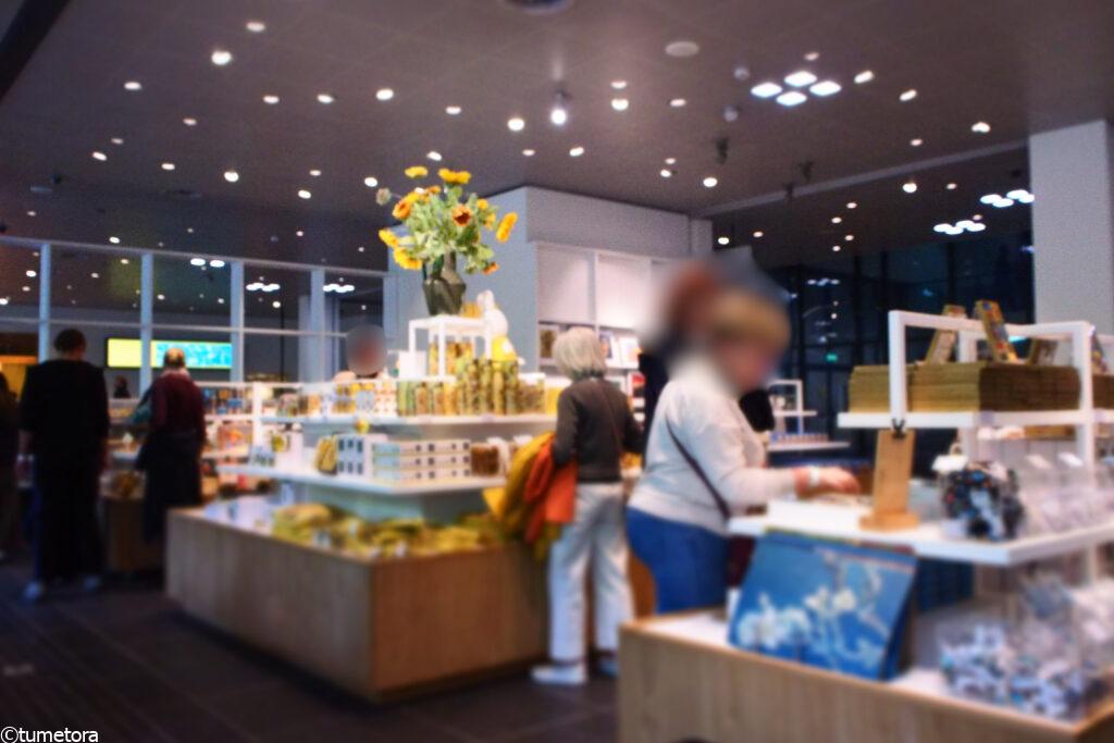 ゴッホ美術館のショップ