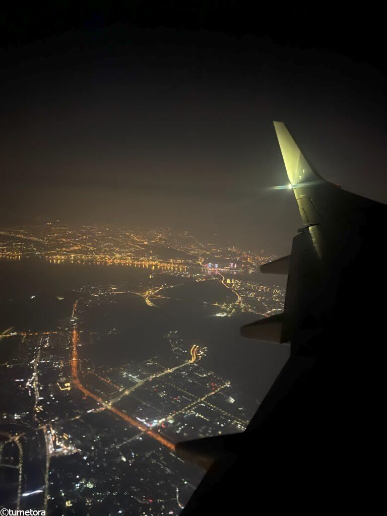 廈門航空の座席からの夜景