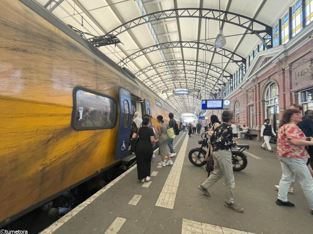デンハーグの電車
