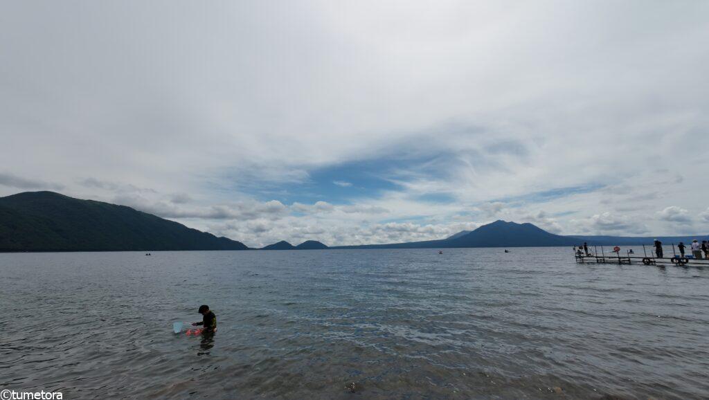 ポロピナイからの支笏湖