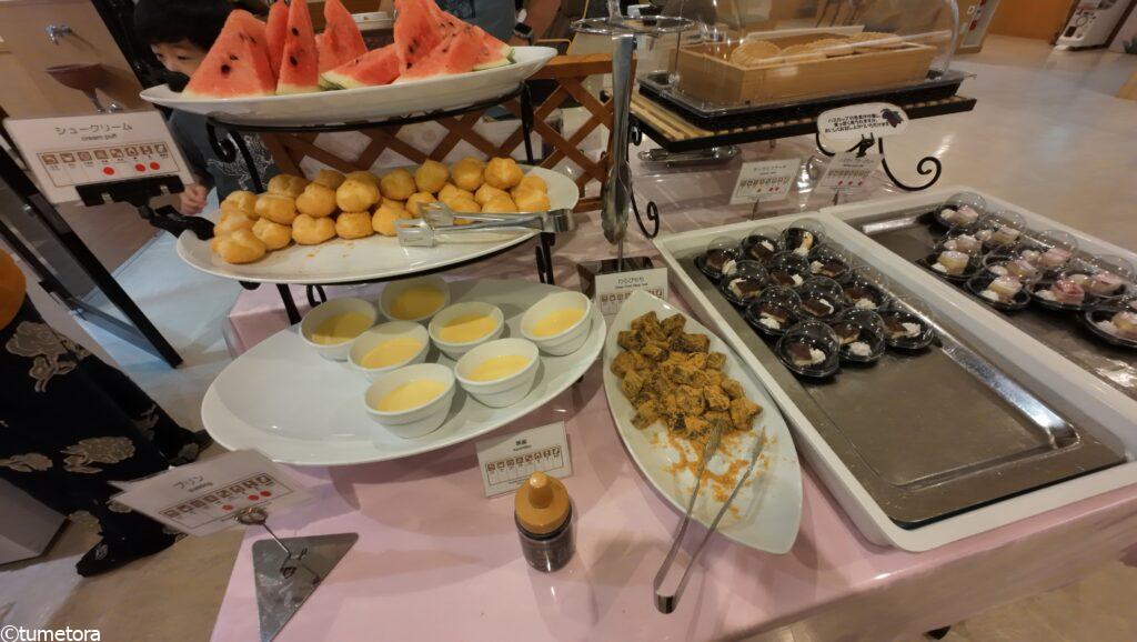 休暇村支笏湖の夜ビュッフェのデザート