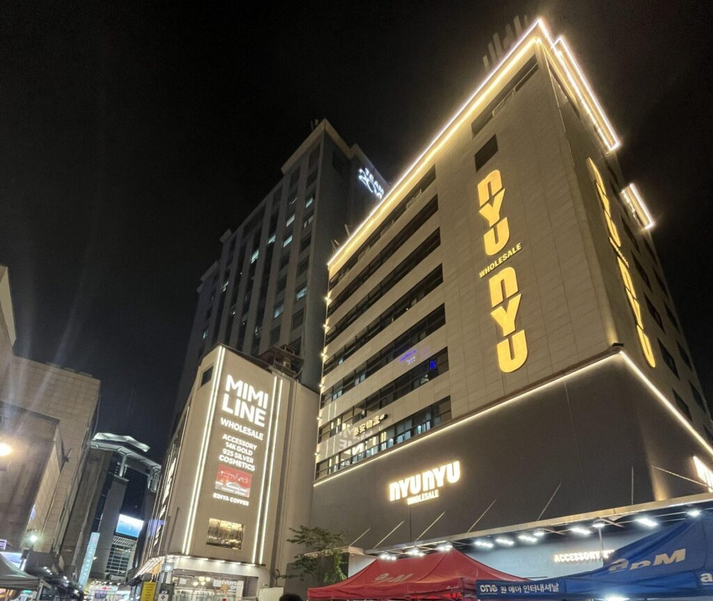 MIMILINE・NYUNYU徹底比較!気になる「価格帯」を大公開