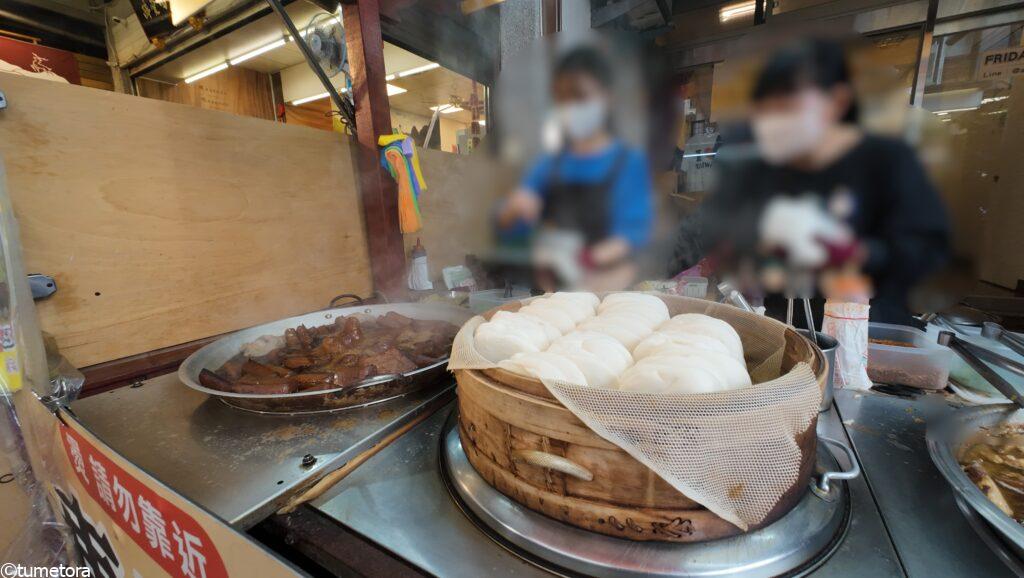 台湾バーガー（割包）：70元