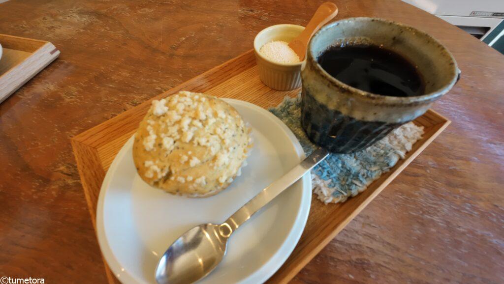 ケーキとコーヒーセット1