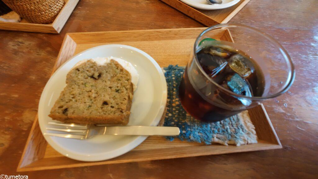 ケーキとコーヒーセット2