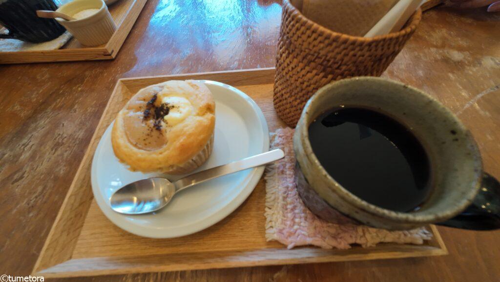 ケーキとコーヒーセット3