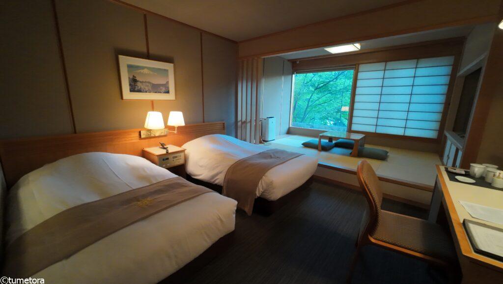 翠山亭のお部屋