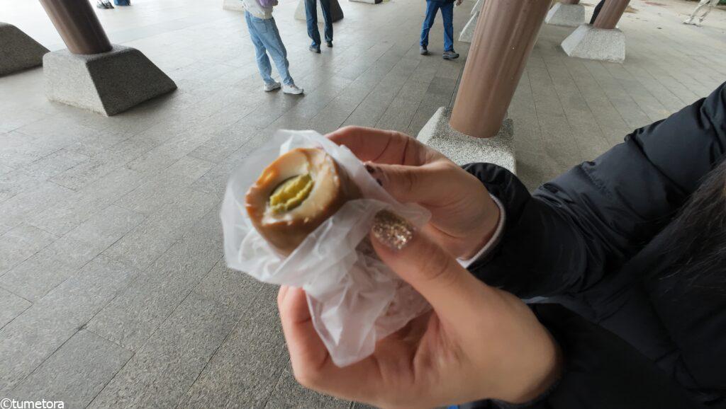 阿嬤(おばあさん)の茶葉蛋のたまご