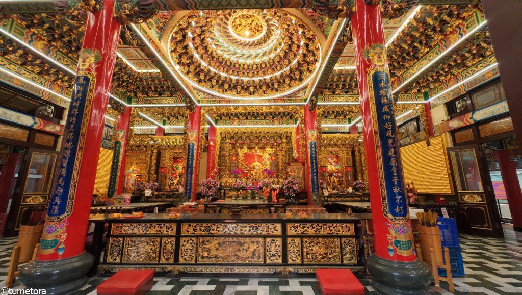 三鳳宮の中壇元帥（哪吒）