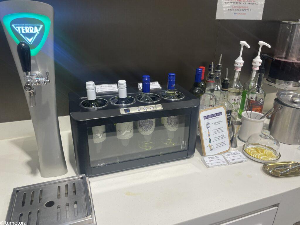 充実のホットミール&ドリンク3